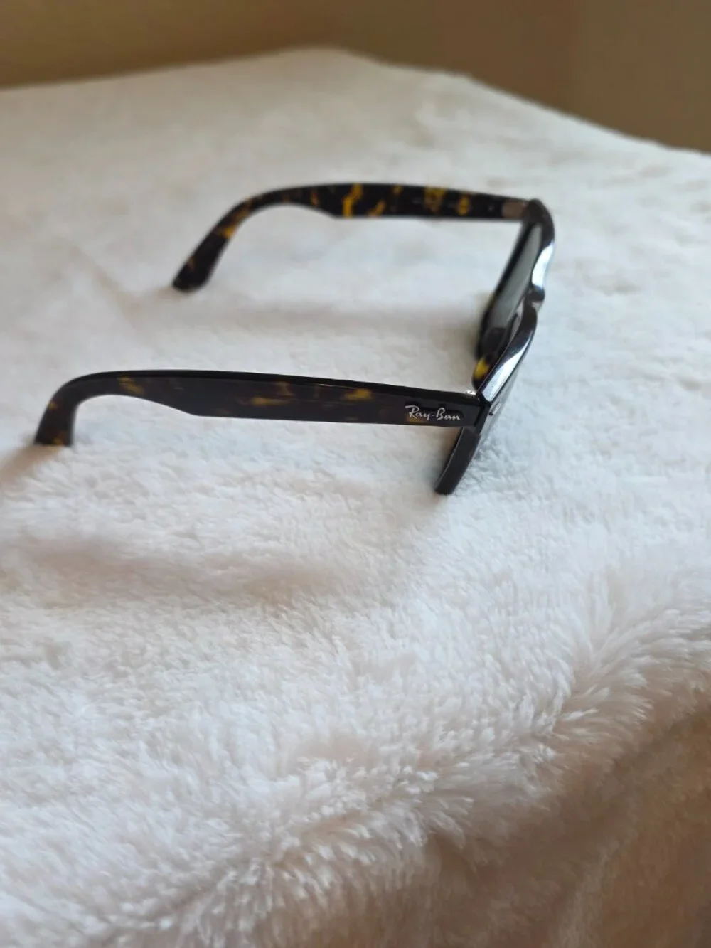 Ray-Bans! Original Wayfarer Classic